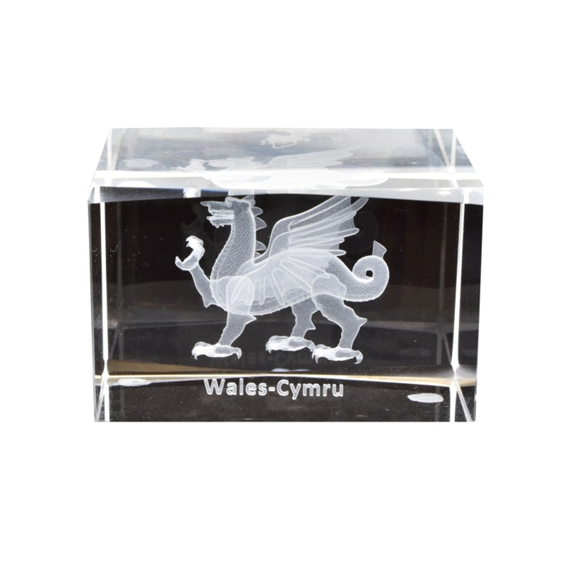 Dragon Glass Cube 8x5x5cm